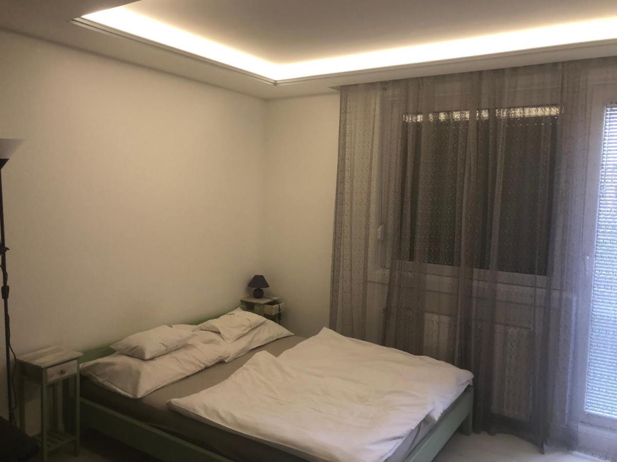 Bezso Apartman Hajduszoboszlo Ngoại thất bức ảnh